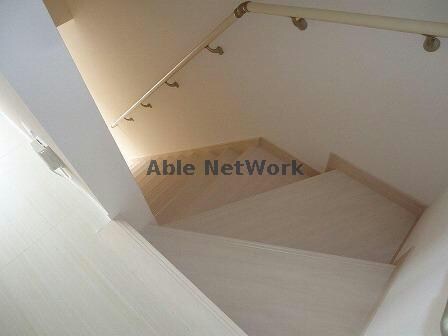 レヴァータ山澄の物件内観写真