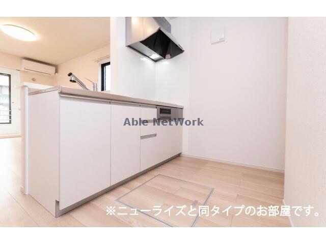 ヌーヴォーマツダⅢの物件内観写真