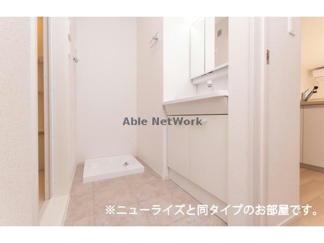 ヌーヴォーマツダⅢの物件内観写真