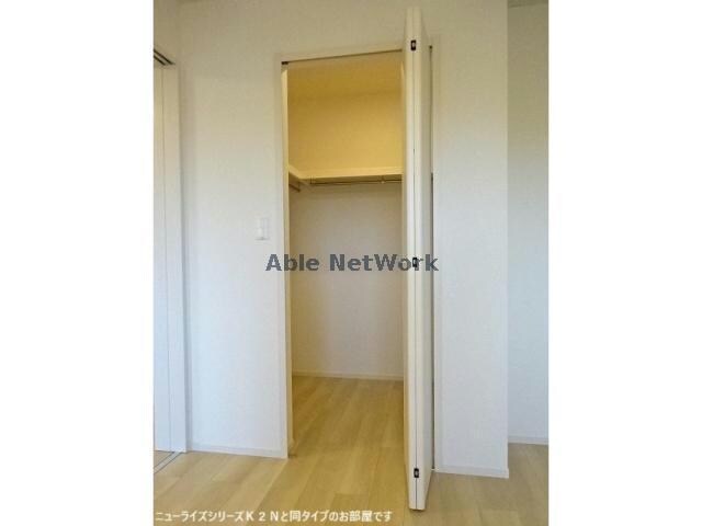 エレガンシアの物件内観写真