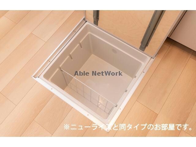 エレガンシアの物件内観写真