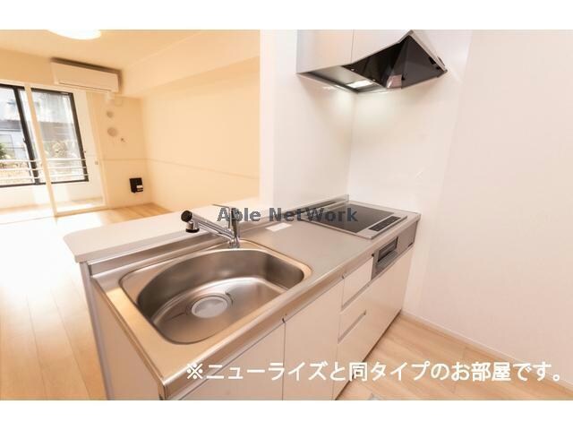 コスタ・ルーチェの物件内観写真