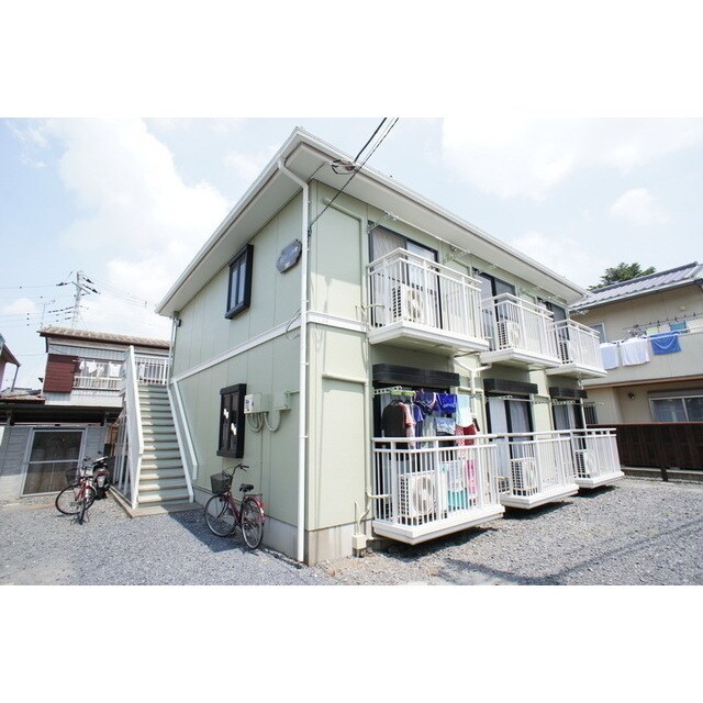 ルミエールＢ棟の物件外観写真