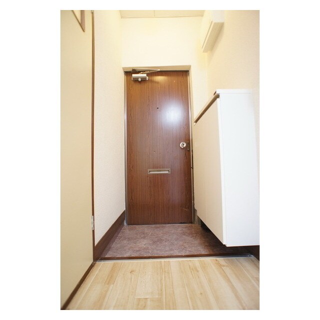 コーポ金沢Ａ棟の物件内観写真