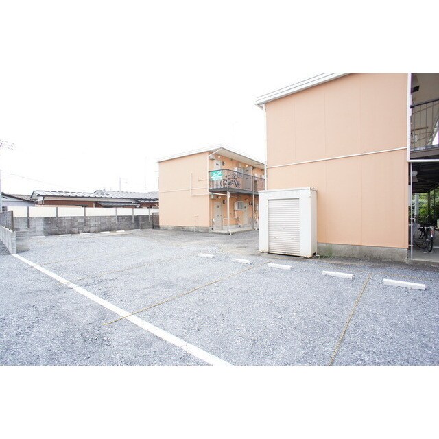 錦ハイツＢ棟の物件外観写真