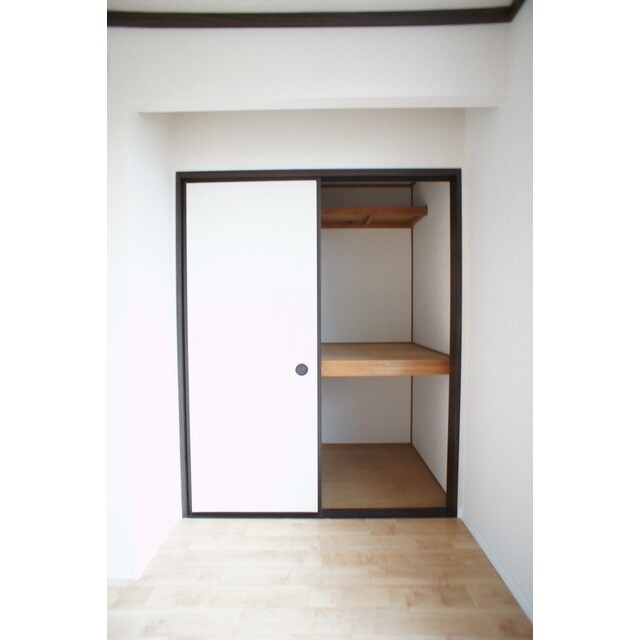 錦ハイツＢ棟の物件内観写真