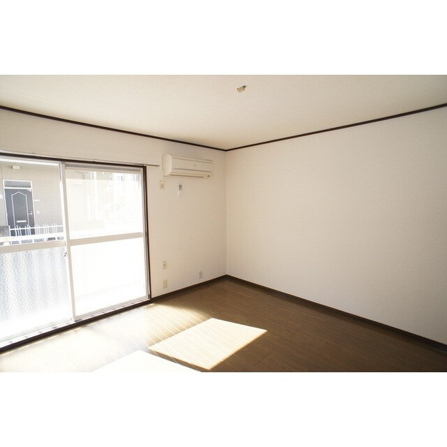 新田コーポ竹中Ａ棟の物件内観写真