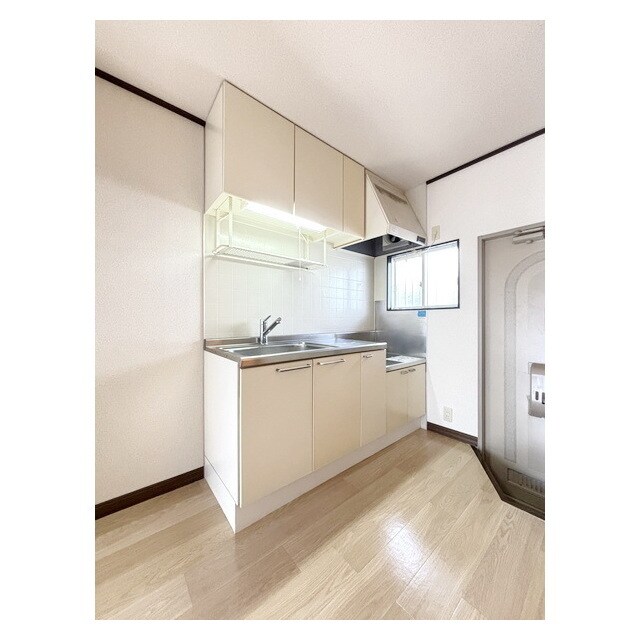 メゾンリバーグリーンＢ棟の物件内観写真