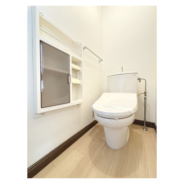 メゾンリバーグリーンＢ棟の物件内観写真