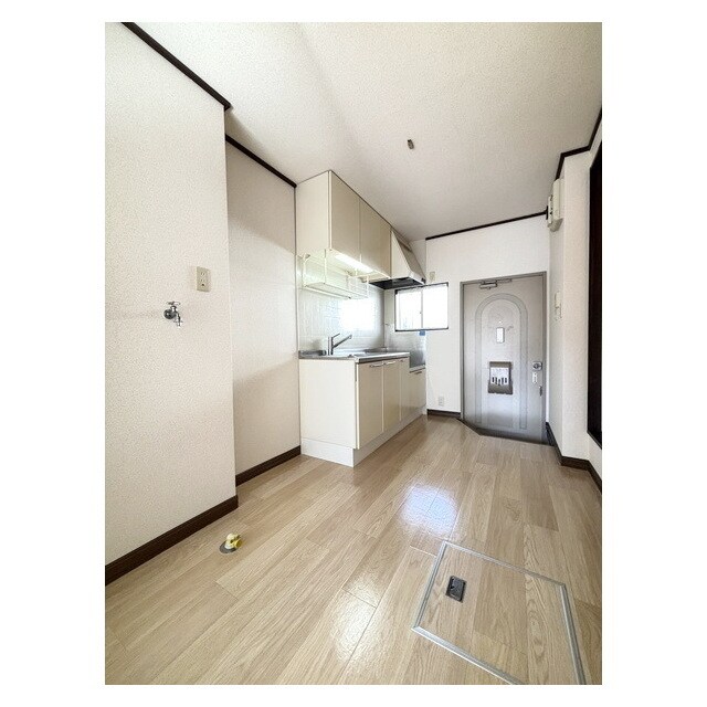 メゾンリバーグリーンＢ棟の物件内観写真