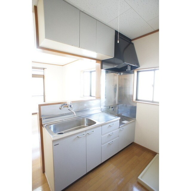 コーポ金沢Ｃ棟の物件内観写真