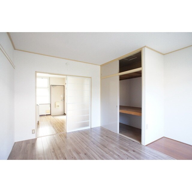 二木ハイツの物件内観写真