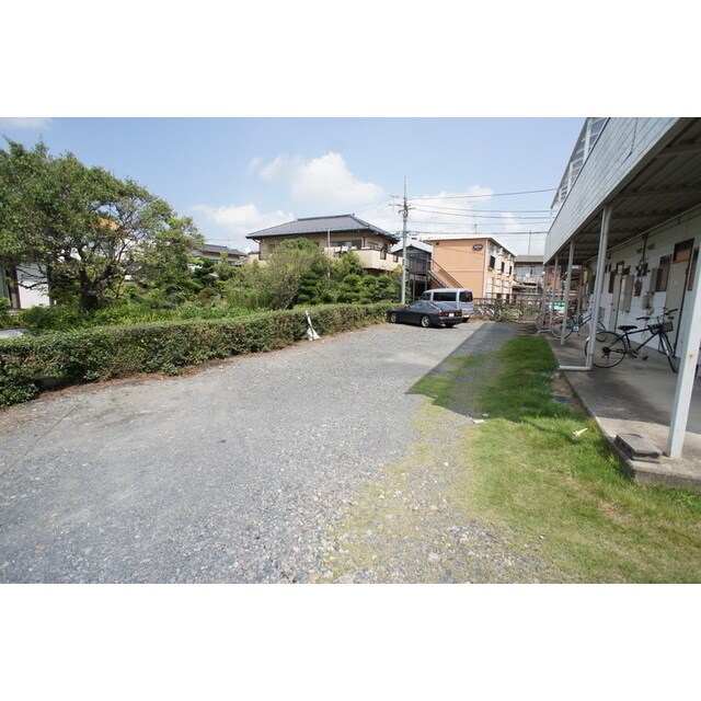 スズキハイツＡ棟の物件外観写真