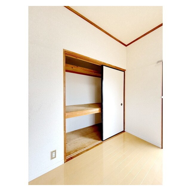 スズキハイツＡ棟の物件内観写真