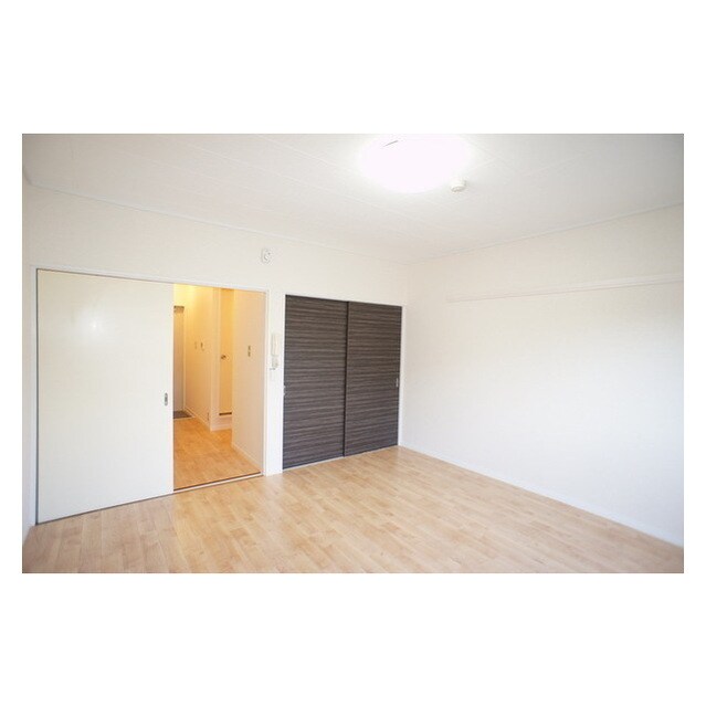 ツインズ２４の物件内観写真