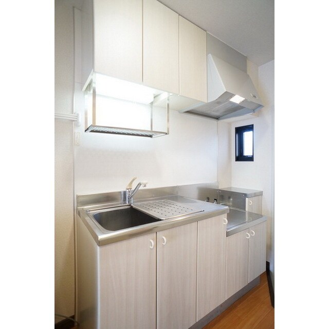 ルミエールＡ棟の物件内観写真