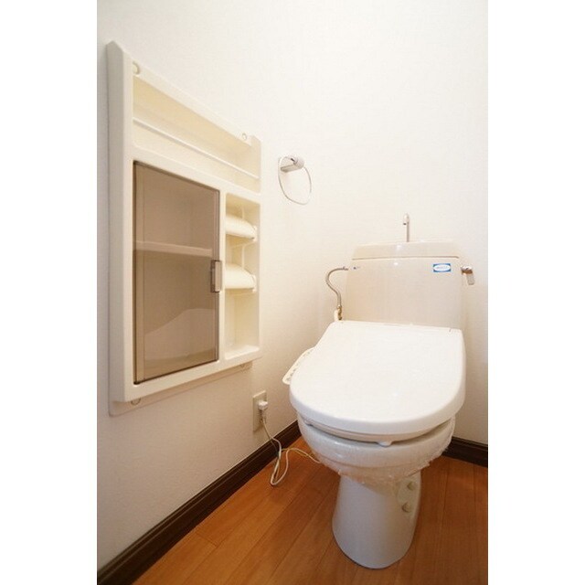 ルミエールＡ棟の物件内観写真