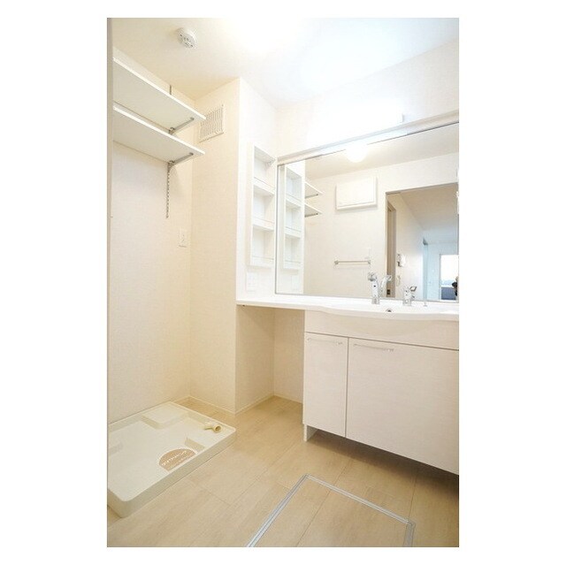 パークドオートム　Ａの物件内観写真