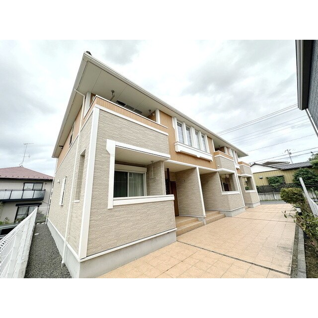 トーア・エリカーナの物件外観写真