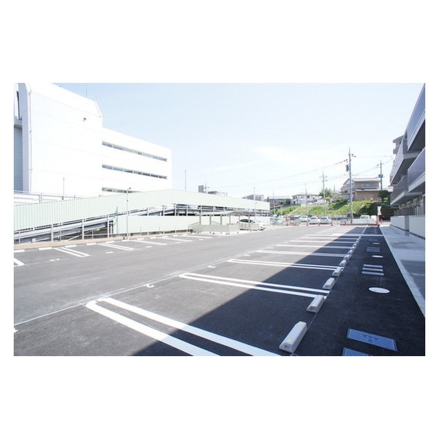 プラムマハールの物件外観写真