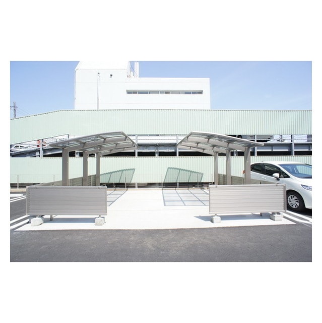 プラムマハールの物件外観写真