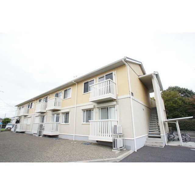 ディアーナの物件外観写真