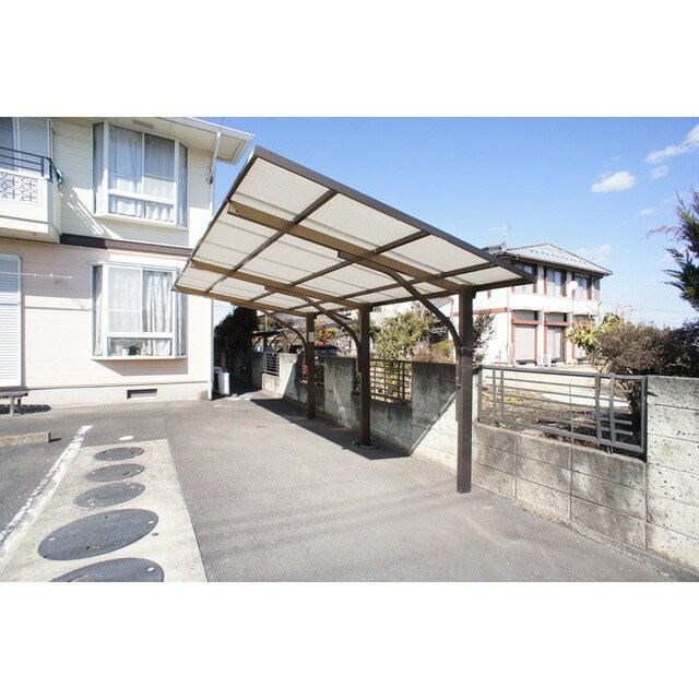 プルミエールホリの物件外観写真