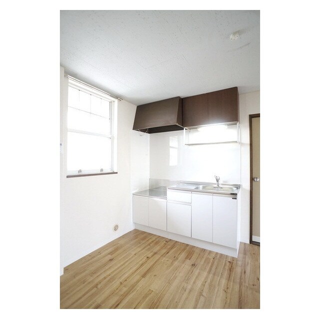 プルミエールホリの物件内観写真