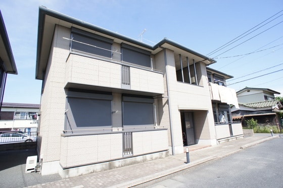 シャンテドミールＣ棟の物件外観写真