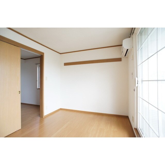 カルムメゾン姫子Ｂの物件内観写真