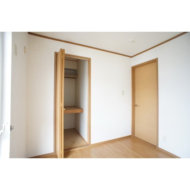 カルムメゾン姫子Ｂの物件内観写真