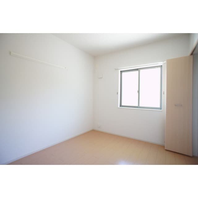 ウィッシュピュア　ハナワの物件内観写真