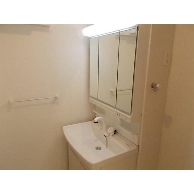 ラ・ルミエールの物件内観写真