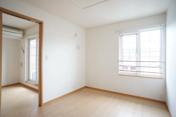 ヴィオラＢの物件内観写真