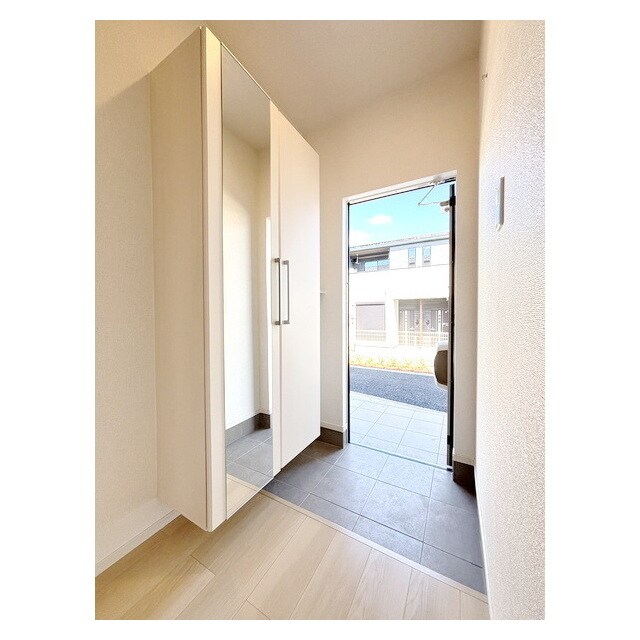 ヒカルサ水戸石川サウスの物件内観写真