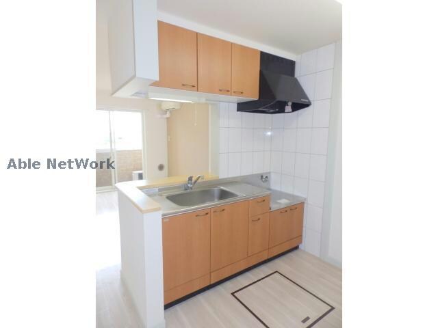 ラヴィアンローゼの物件内観写真