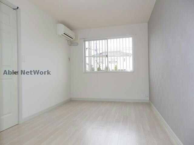 ラヴィアンローゼの物件内観写真