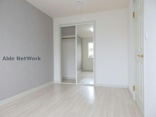 ラヴィアンローゼの物件内観写真