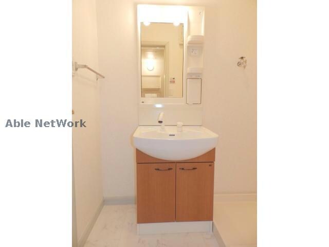 ラヴィアンローゼの物件内観写真