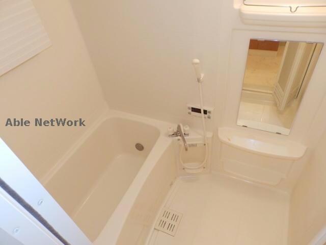 ラヴィアンローゼの物件内観写真