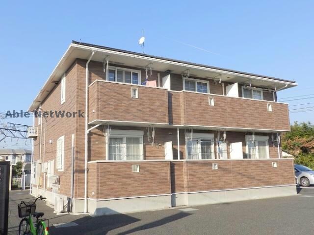 ヴィラージュの物件外観写真