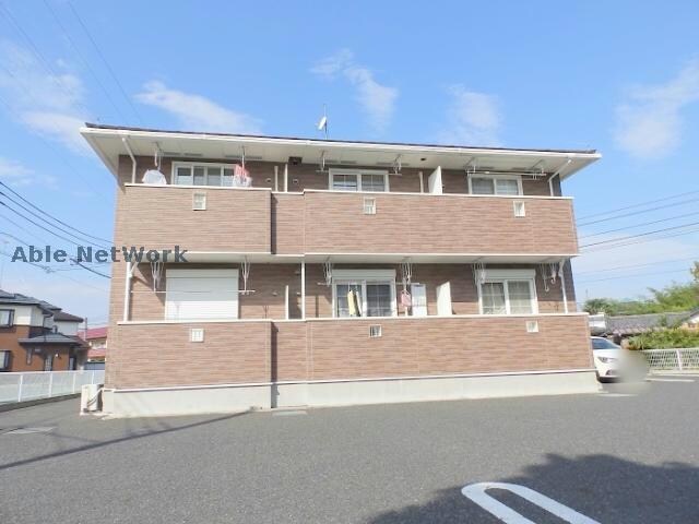 ヴィラージュの物件外観写真