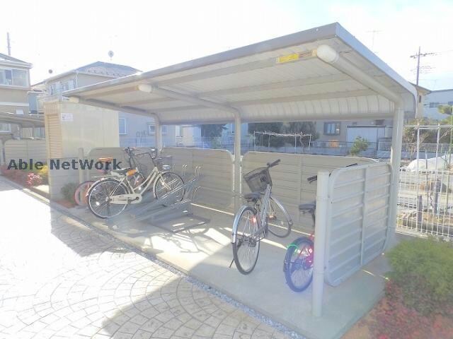 ウィスティリアの物件外観写真