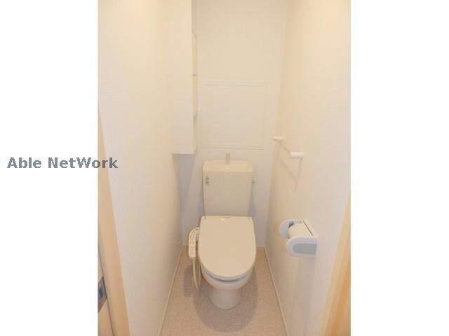 ウィスティリアの物件内観写真