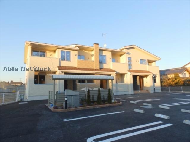 プラシードⅤの物件外観写真