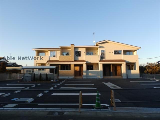 プラシードⅤの物件外観写真