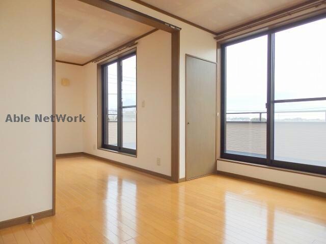 上新郷戸建ての物件内観写真