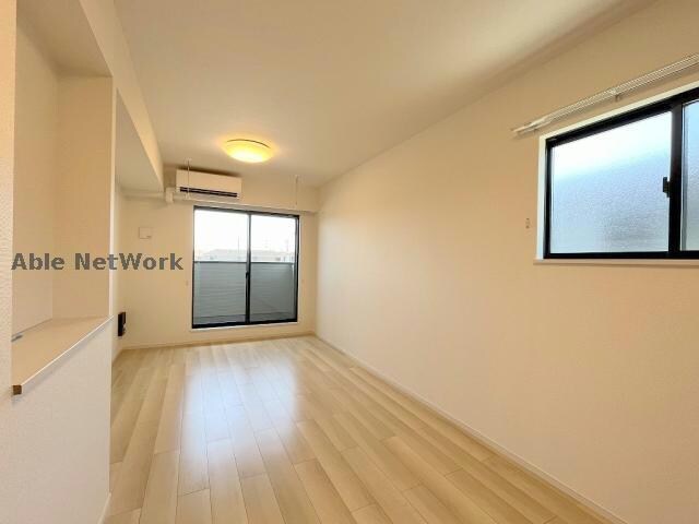 シャイン　フィフティーンの物件内観写真