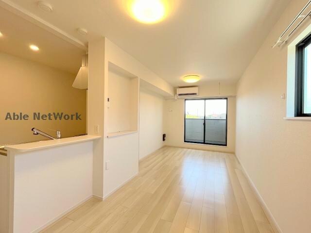 シャイン　フィフティーンの物件内観写真