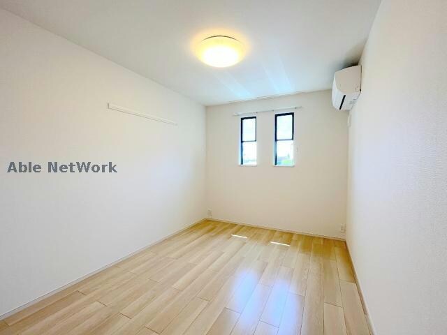 シャイン　フィフティーンの物件内観写真